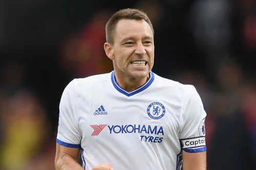 Trung vệ: John Terry (Chelsea).