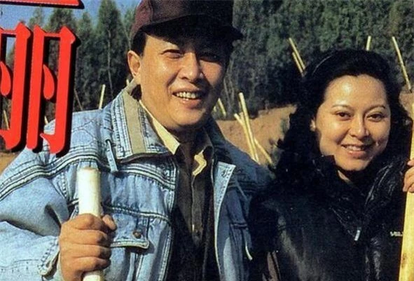Đường Quốc Cường và vợ hai khi đóng chung phim.