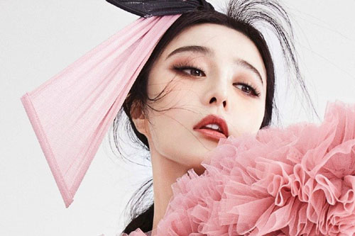 Phạm Băng Băng ám chỉ đang độc thân, xóa bỏ tin đồn cặp đại gia