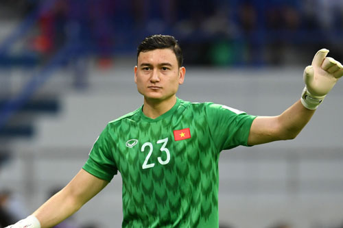 CLIP: Những pha cứu thua đỉnh nhất của Đặng Văn Lâm trong năm 2019