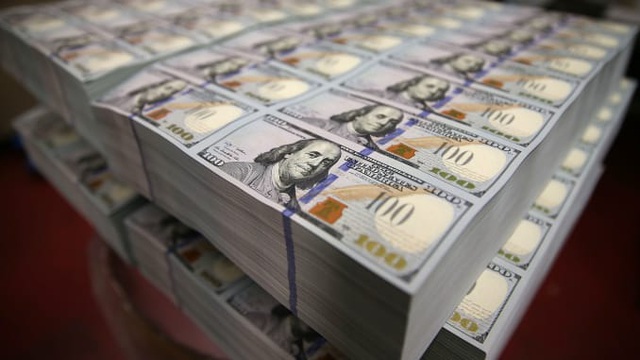 1.500 tỷ USD của thế giới đi đâu?