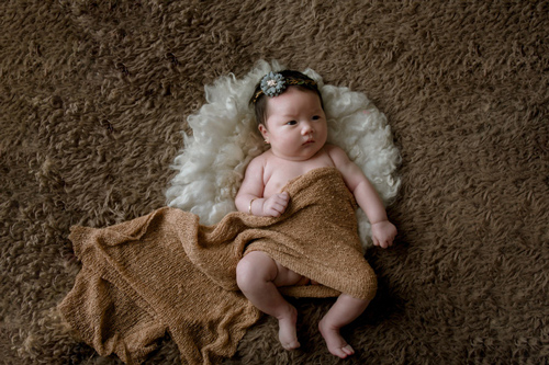 Quách Ngọc Tuyên công khai ảnh cận mặt con gái đầu lòng