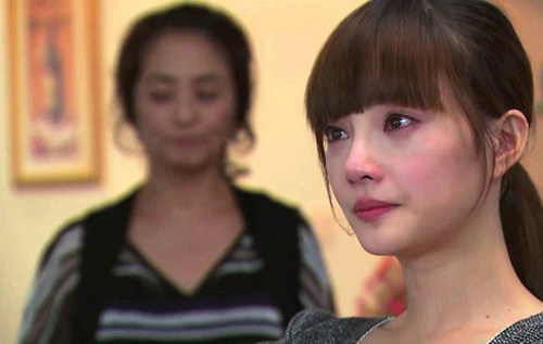 Mẹ chồng cay nghiệt con dâu âm thầm làm điều này khiến bà "sợ tới già"