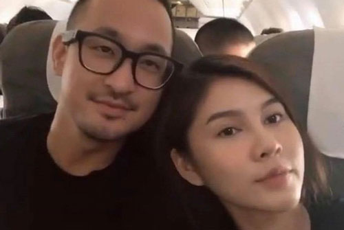 Chơi trò ú tim mãi cũng chán, MC Thu Hoài đã tự tay đăng ảnh bạn trai rồi đây, danh tính“tổng tài” quả không lệch đi đâu được