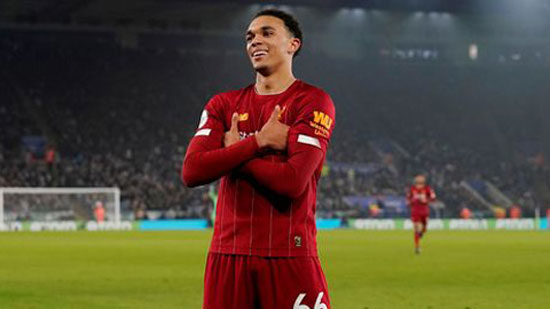 Alexander-Arnold copy pha ăn mừng và kêu gọi Mbappe tới Liverpool
