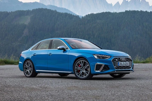 5. Audi S4 2019 (thời gian tăng tốc từ 0-96 km/h: 4,4 giây).