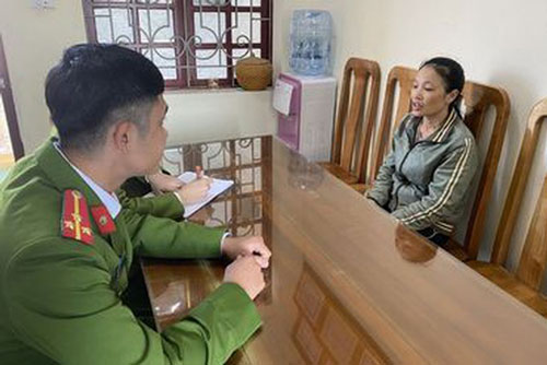 Thanh Hóa: Thấy tiền và vàng của bạn treo ở xe mình, nảy lòng tham “chôm” luôn