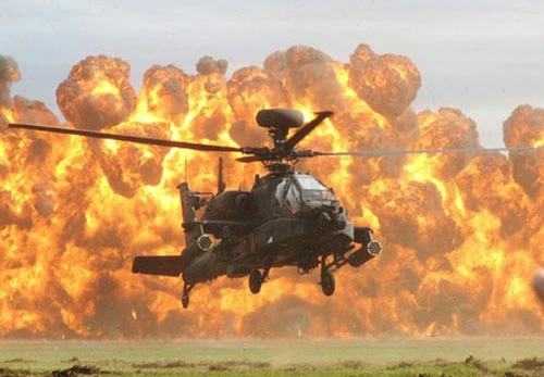 Truyền thông Ukraine hôm 19/12 đưa tin rằng Bộ Quốc phòng nước này có kế hoạch nâng cấp phi đội trực thăng tấn công của mình thông qua hợp đồng mua sắm máy bay AH-64 Apache.