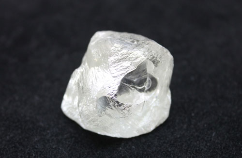 Nga phát hiện viên kim cương “khủng”