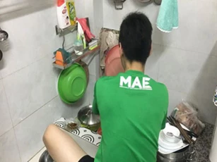 Chồng chê vợ lười làm việc nhà, hoán đổi vị trí rồi cái kết không thể ê chề hơn