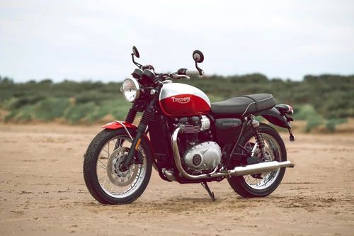 6. Triumph Bonneville T100 Bud Ekins 2020 (giá: 12.159 USD).