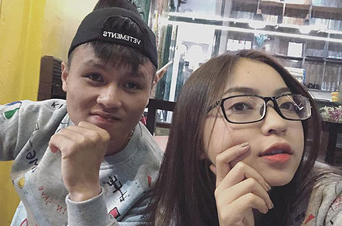 Quang Hải vừa có bạn gái mới, Nhật Lê cũng xóa hết ảnh thời yêu đương xưa cũ, chấm dứt mối tình năm 17 tuổi