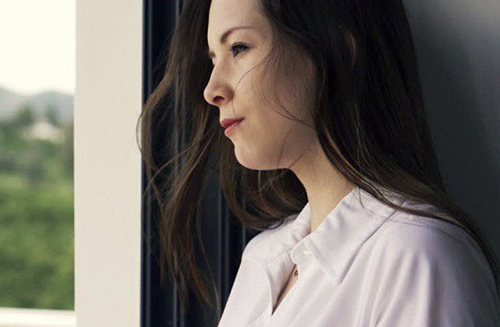 Khi anh rể công khai ngoại tình, ai cũng sốc ngoại trừ tôi