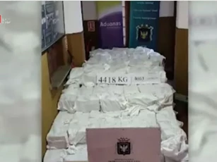 Uruguay thu giữ lượng cocaine kỷ lục