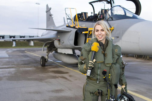 &quot;H&#xE0;ng x&#xF3;m&quot; Vi&#x1EC7;t Nam mu&#x1ED1;n mua ti&#xEA;m k&#xED;ch m&#x1EDB;i, c&#xE1;i t&#xEA;n &#x111;&#x1B0;&#x1EE3;c ch&#x1ECD;n &#x111;&#x1EA7;y tranh c&#xE3;i