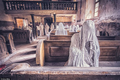 Chùm ảnh rùng rợn về những tòa nhà bị "ma ám"