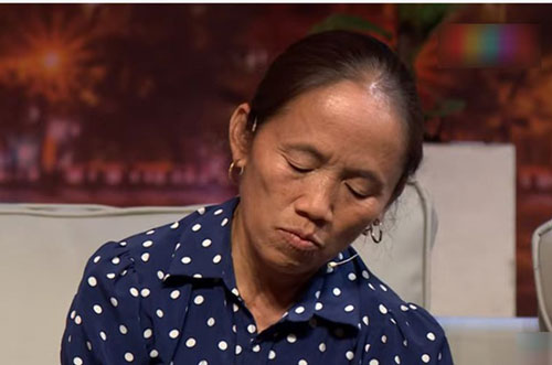 Bà Tân Vlog lần đầu tiết lộ thái độ của hàng xóm sau khi bà trở thành hiện tượng mạng xã hội