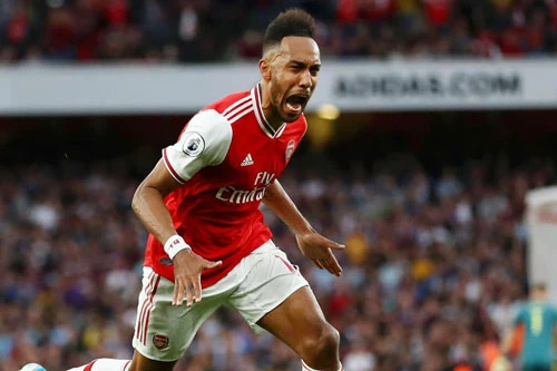 2. Pierre-Emerick Aubameyang (Arsenal, 13 bàn, tổng số phút thi đấu: 1.788 phút).