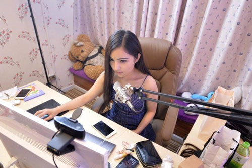 Đắng lòng chàng trai donate hơn 3,5 tỉ cho “nữ streamer", nhận cú lừa không thể ngoạn mục hơn