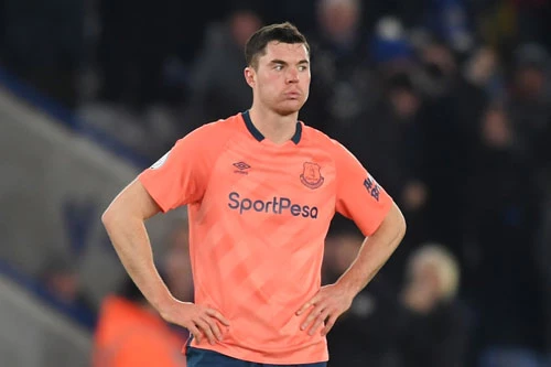 Trung vệ: Michael Keane (Everton).