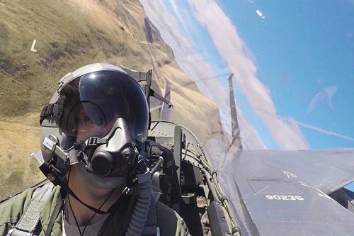 Su-57 của Nga vẫn có điểm thua kém cả F-15 Mỹ?