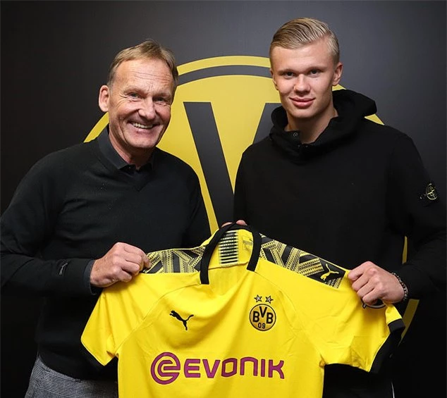 Erling Braut Haaland gia nhập Dortmund từ Red Bull Salzburg - Ảnh 1. Erling Braut Haaland gia nhập Dortmund từ Red Bull Salzburg - Ảnh 1.
