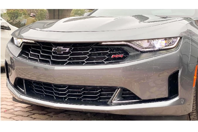 Chevrolet Camaro 2019 mui tran gan 3 ty dong o Ha Noi-Hinh-3