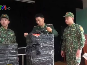 Bắt đối tượng vận chuyển 120kg pháo nổ qua biên giới tại Lạng Sơn