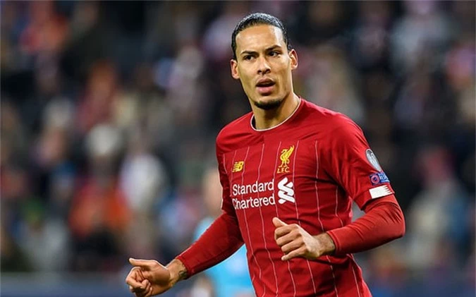 Van Dijk đã giúp hàng thủ Liverpool mạnh lên đáng kể