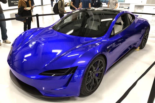 10. Tesla Roadster 2020.