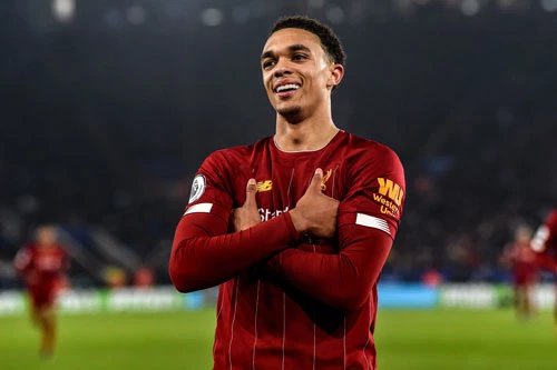 Hậu vệ phải: Trent Alexander-Arnold (Liverpool).