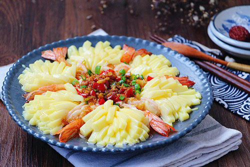 Tiệc đầu năm mà làm món tôm hấp kiểu này đảm bảo cả nhà ngạc nhiên với tài nấu nướng của bạn