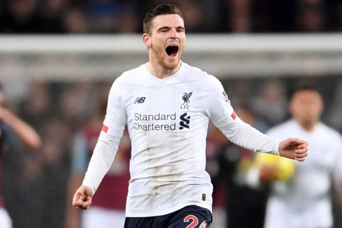 Hậu vệ trái: Andy Robertson (Liverpool).