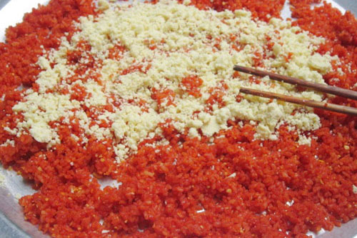 Xôi vò gấc đem lại may mắn cho năm mới