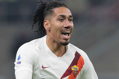 Ra giá hấp dẫn, Roma sắp mua đứt Smalling từ MU?