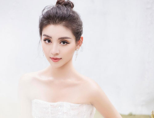 “Người đẹp tài năng” Lê Thanh Tú: “Họ đồn thi Hoa hậu là có đại gia chống lưng”