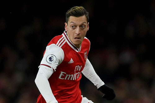 HLV Arteta muốn xây dựng Arsenal xung quanh Ozil