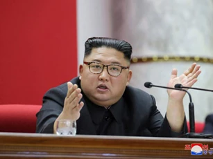 Ông Kim Jong-un tuyên bố Triều Tiên sắp có “vũ khí chiến lược mới”
