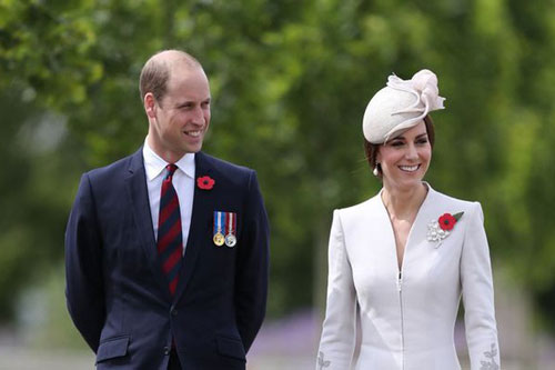 Vợ chồng Công nương Kate chính thức đưa ra thông báo lớn cho năm mới 2020 khiến nhiều người cảm thấy hụt hẫng