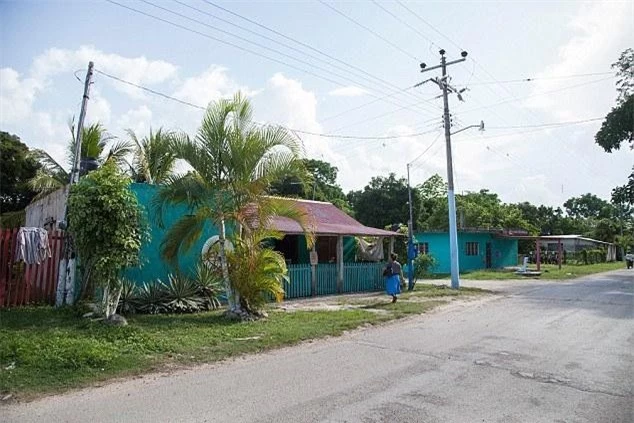 Kinh hoang ho mau o Mexico kich thich 300 ca sau-Hinh-10