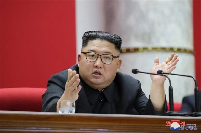 Ông Kim Jong-un tuyên bố Triều Tiên sắp có “vũ khí chiến lược mới” - 1