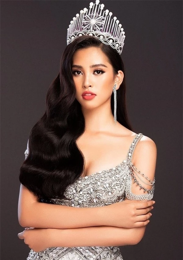 Mỹ nhân này đăng ảnh bikini như hiện tượng hiếm có khó tìm trong showbiz Việt