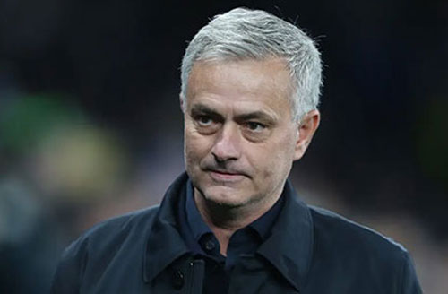 Mourinho cảnh báo Tottenham không thể tiếp tục chơi ngớ ngẩn