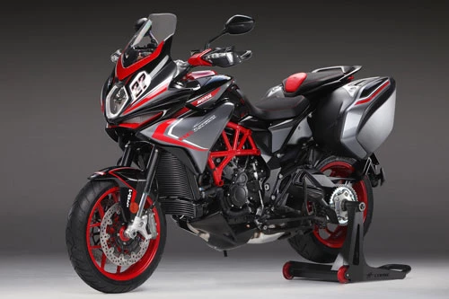 2. MV Agusta Turismo Veloce 800 Lusso SCS 2020.