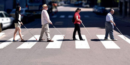 Bí ẩn giác quan 5.1: Thứ giúp người khiếm thị cảm nhận thế giới chỉ bằng cây gậy trong tay