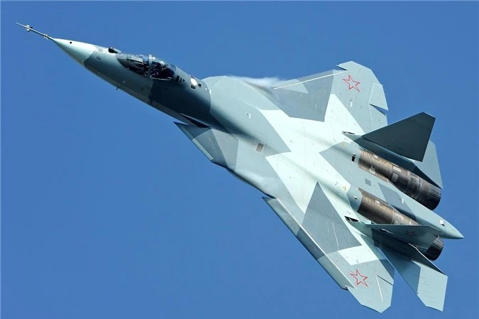 Bat chap Su-57 vua roi, Khong quan Nga van nhan mot loat tiem kich nay trong 2020-Hinh-2