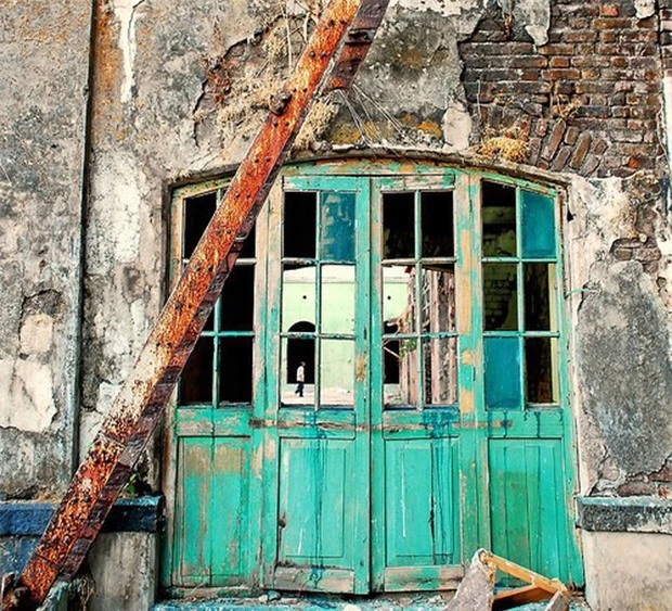 Mukesh: Nhà máy dệt lâu đời nhất Ấn Độ, gần 4 thập kỷ bị bỏ hoang với những lời đồn thổi rợn người - Ảnh 6.
