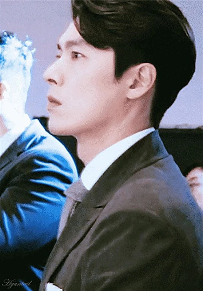 “Soái ca Triều Tiên” Hyun Bin gây bão mạng với góc nghiêng sắc lẹm như dao dọc giấy, sống mũi hiếm có khó tìm - Ảnh 15.