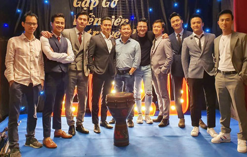 Dàn mỹ nam VTV hiếm hoi hội ngộ chung khung hình: Ai cũng điển trai, nhan sắc “dao kéo” của Việt Anh gây chú ý