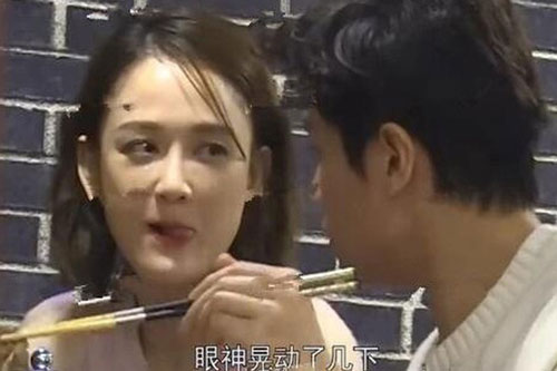 Trần Kiều Ân lộ ảnh hẹn hò, hơn người tình 9 tuổi nhưng vẻ ngoài và cử chỉ lại như gái mới lớn đang yêu